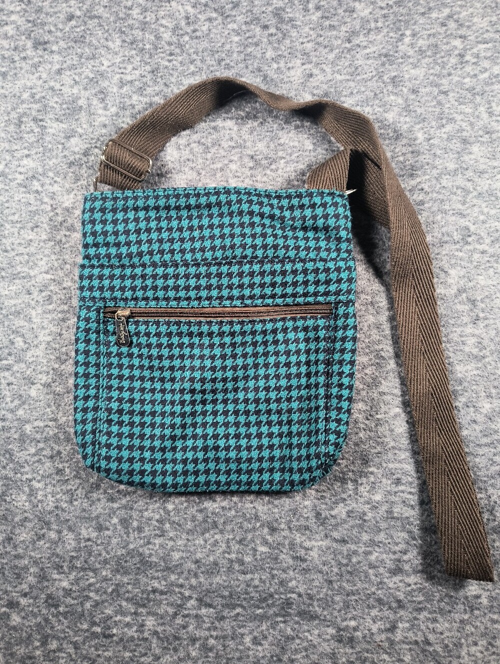 🔥BOGO Free🔥Thirty-One crossbody bag purse, blue/navy/brown hounds tooth